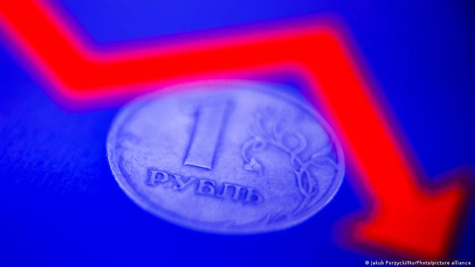 Рублата възстановява позиции - знак за силата на Русия