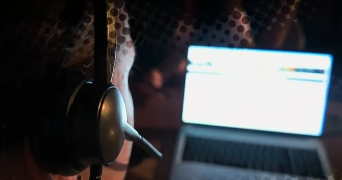 Колцентри мамят българските дядовци с фалшиви лекари